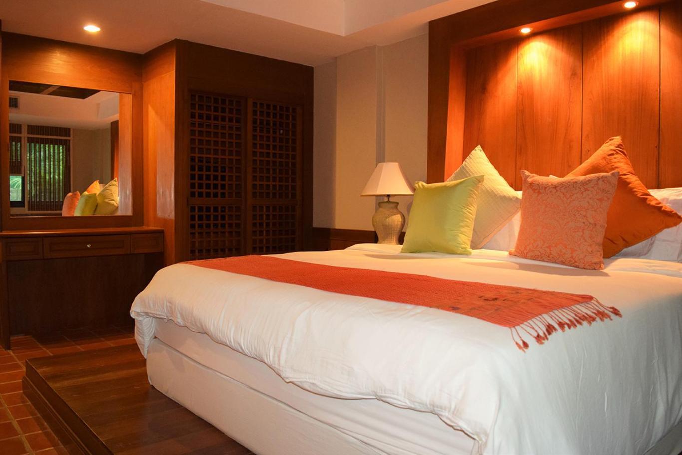 The Sands 2 Bedroom Apartment Naiharn Nai Harn Bagian luar foto