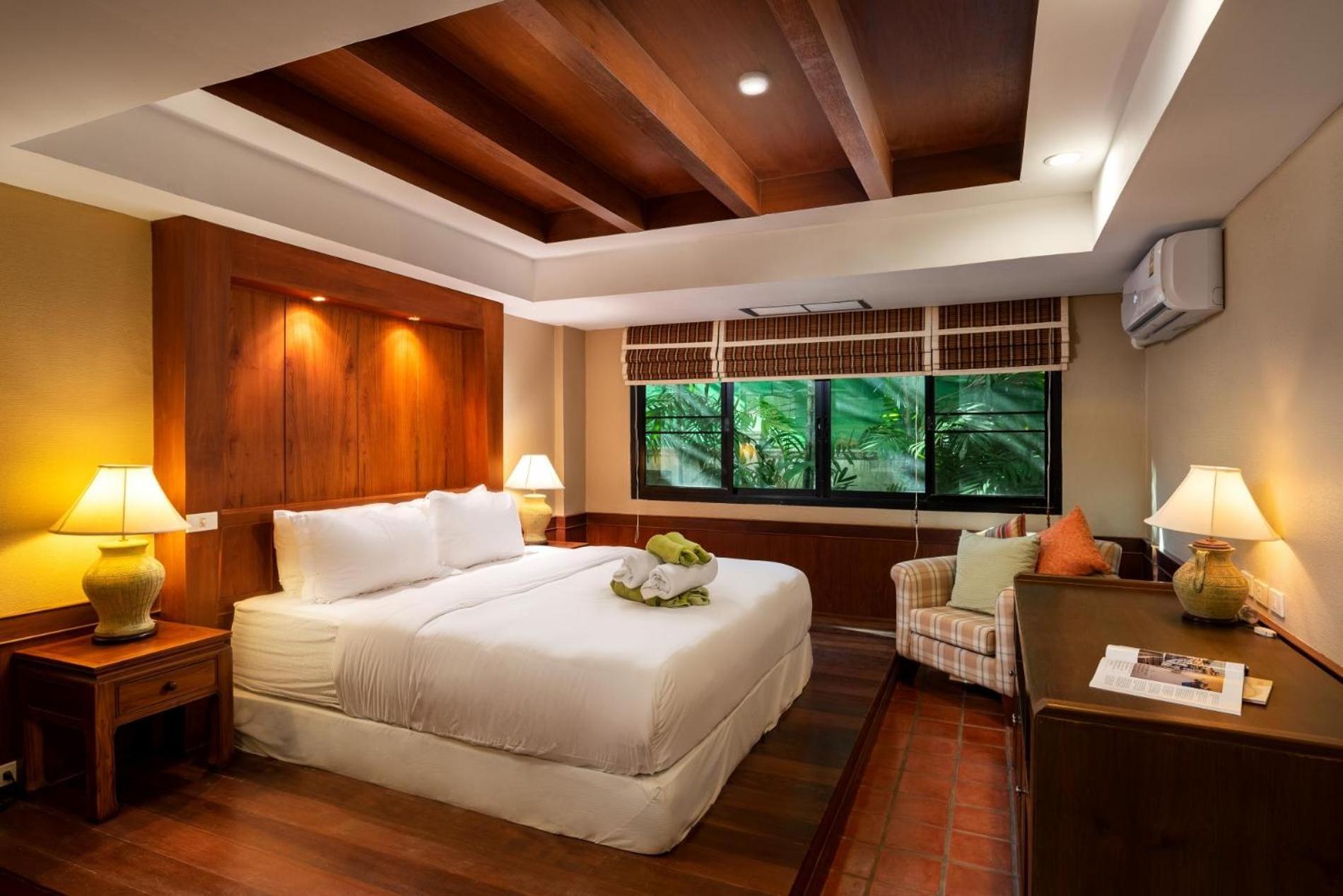 The Sands 2 Bedroom Apartment Naiharn Nai Harn Bagian luar foto